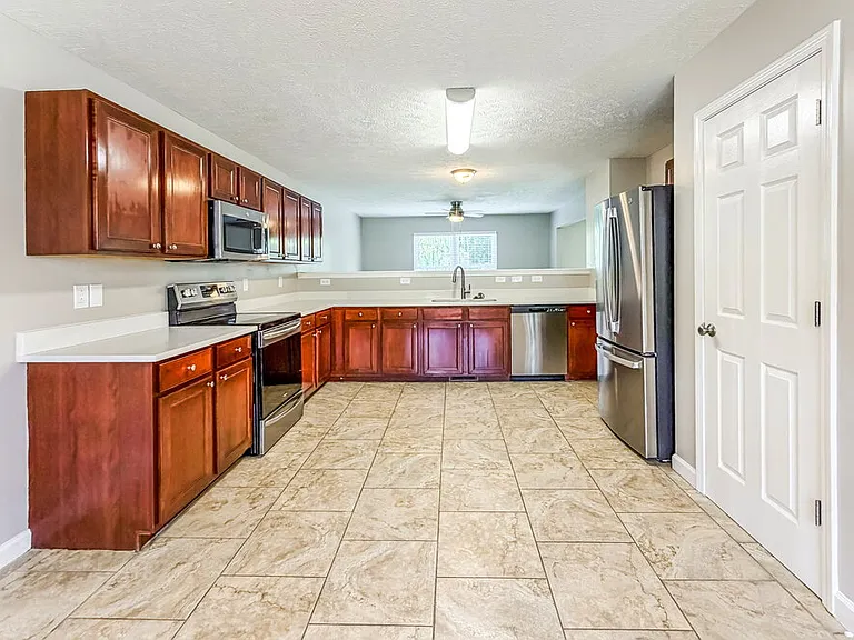 540 Scotts Creek Trl — Photo 8