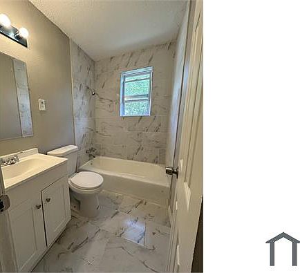 3rd image of 4029 Berkshire Ave APT 12