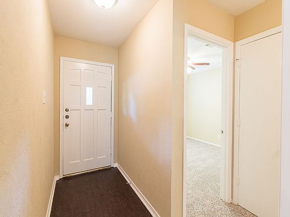 2nd image of 2806 Colleen Dr