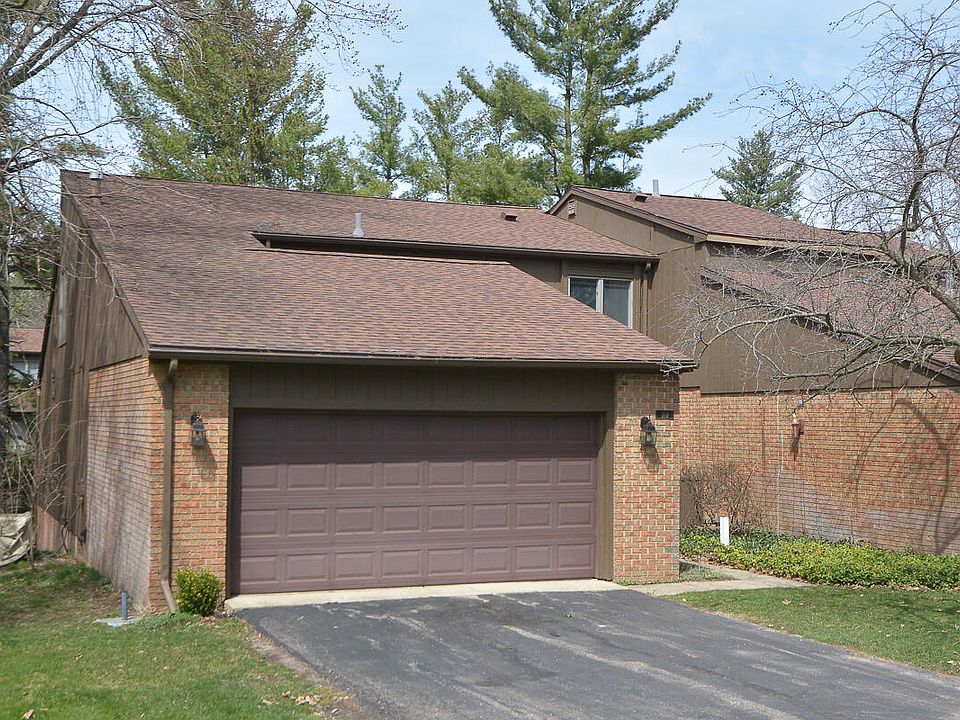1st image of 212 Pine Cove Cir
