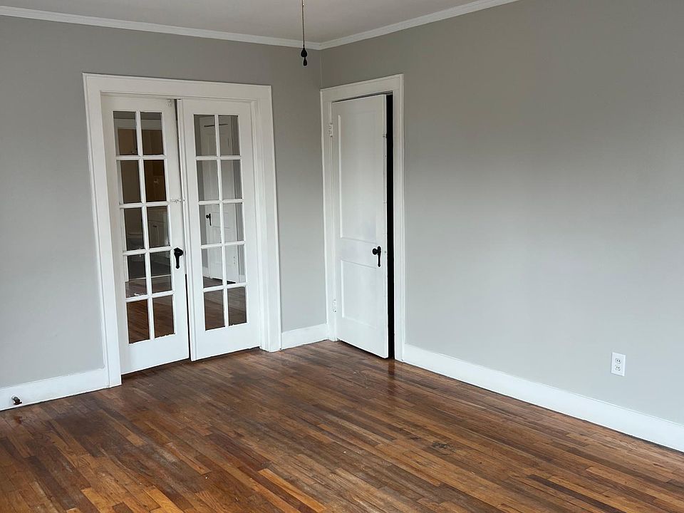1st image of 601 N Grove St #A