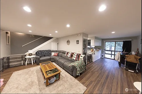 168 Chilvers Rd #E Photo 1