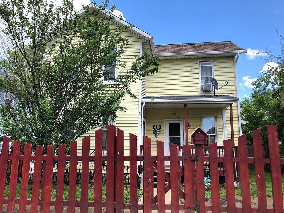 1st image of 210 Boyleston Ave