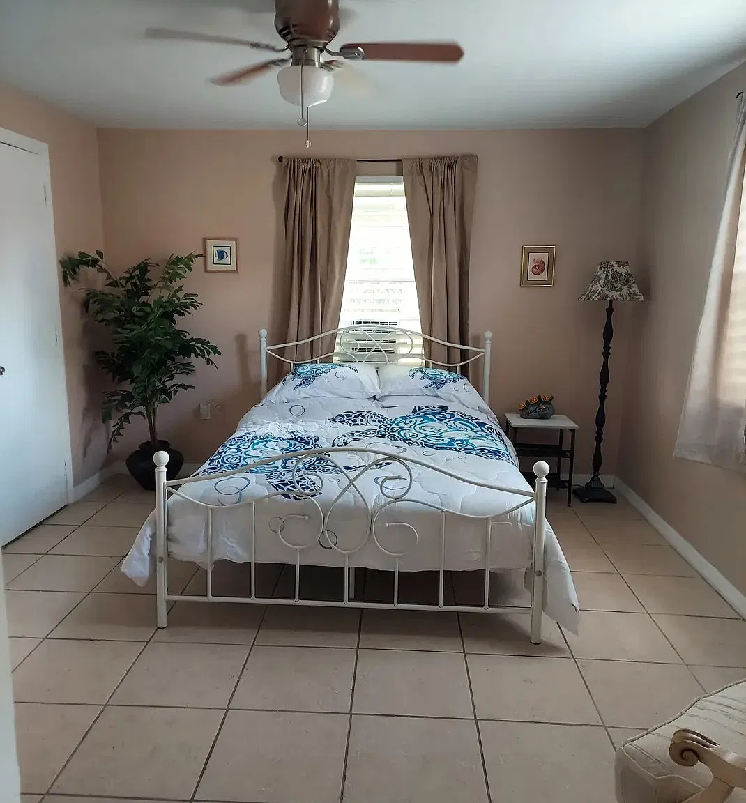 2 bed, 1000 sqft, $1,750 — Photo 1