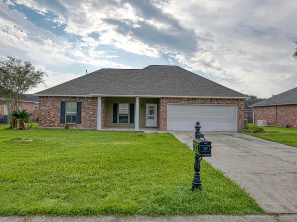 289 Melissa Ave, Port Allen, LA 70767