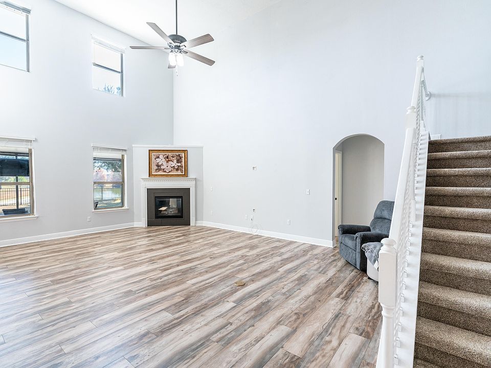 1st image of 279 Windchime Way