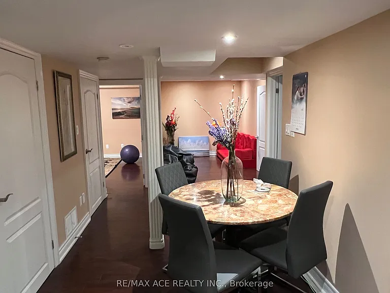 15 Settlers Ridge St #BASEMENT — Photo 10