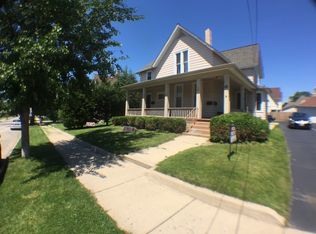 316 Walnut Ave, Elgin, IL 60123