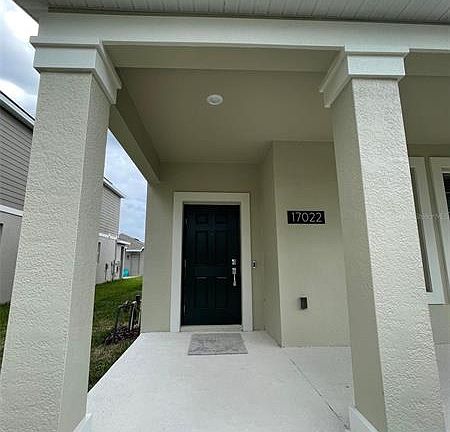 4th image of 17022 Quicksilver Ave