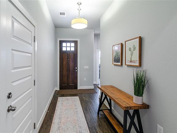 5th image of 12211 Cottage Promenade Ct