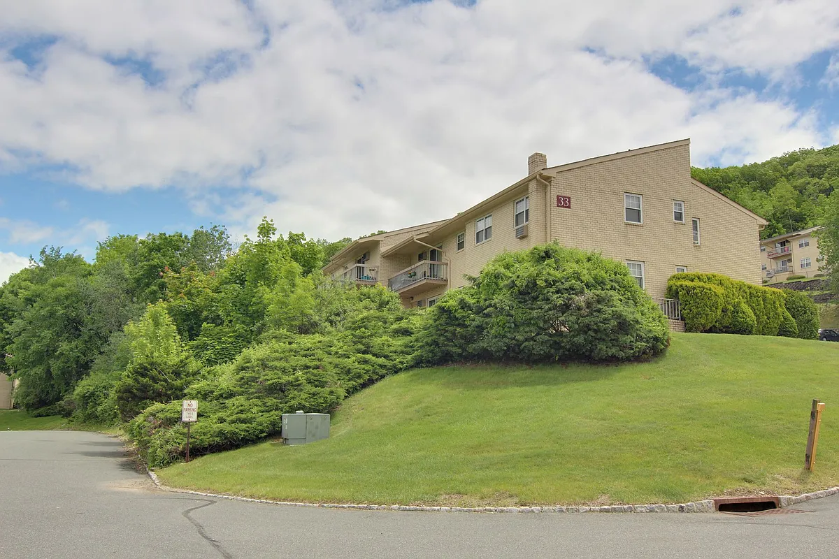 Building Photo - NETCONG HEIGHTS