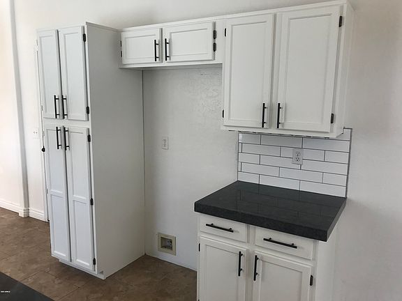 2nd image of 2036 E Windsong Dr