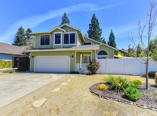 2230 Thurton Dr, Roseville, CA 95747