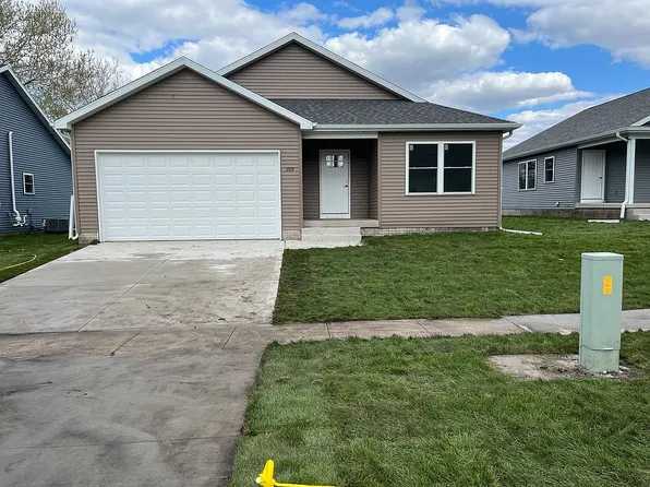 309 SE 2nd St, Ogden, IA 50212