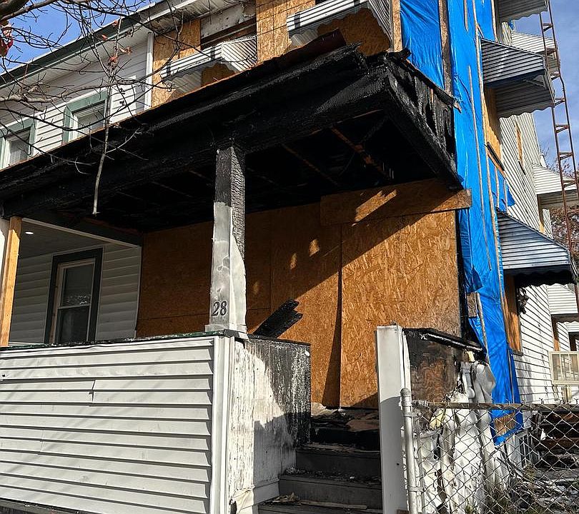 1st image of 28 Howell St