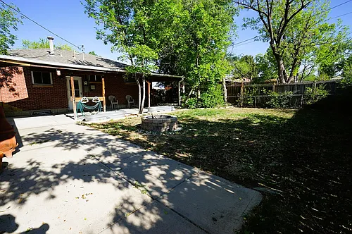 10859 Murray Dr Photo 1