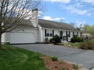 24 Aurora Ct, South Kingstown, RI 02879