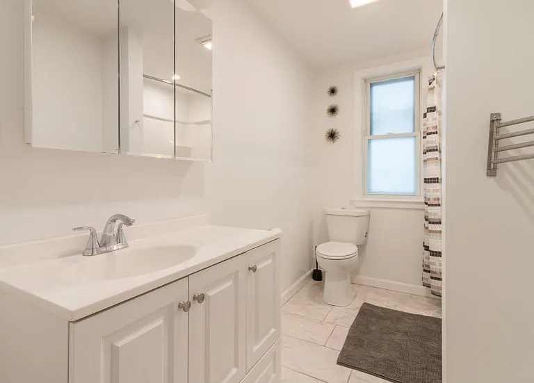 1057 Saratoga St #3 — Photo 4