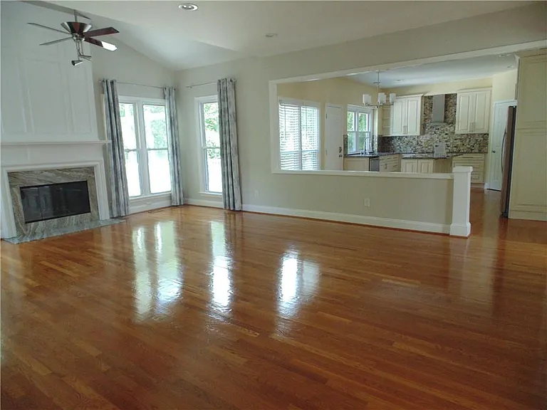 3895 Deauville Way — Photo 9