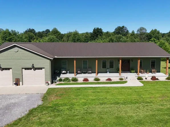 1771 County Road 1025 E, Cisne, IL 62823