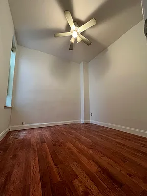 Rented by Compass | media 9