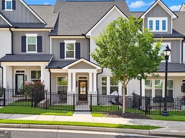 2784 Bell Dr SE, Smyrna, GA 30080