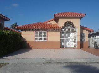 6924 W 30th Ln, Hialeah, FL 33018