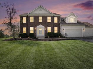 3956 Mead Dr, Powell, OH
