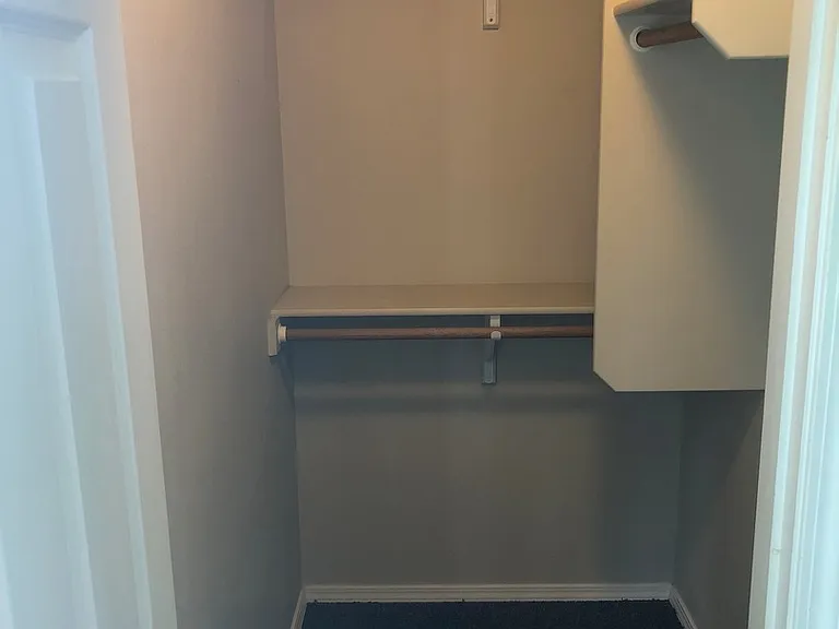 187 N Avenger Ln — Photo 9
