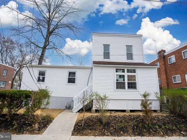 1024 North St, Collingdale, PA 19023