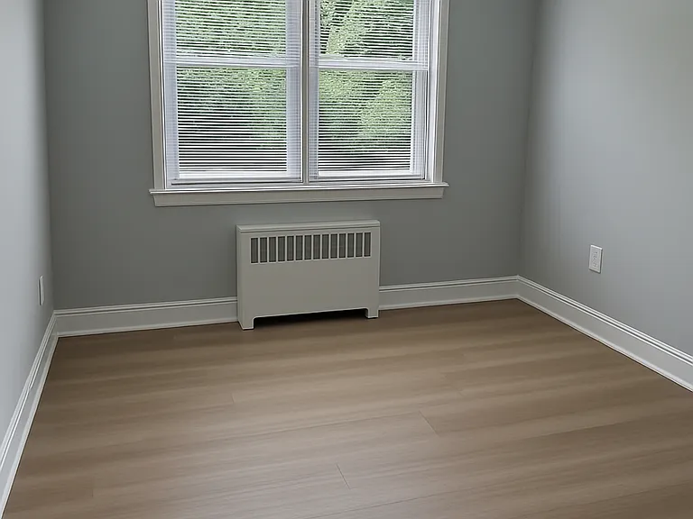 Riverside Estates Apartment Homes — Photo 35