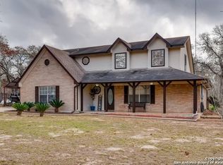 614 Cherry Rdg, Floresville, TX 78114