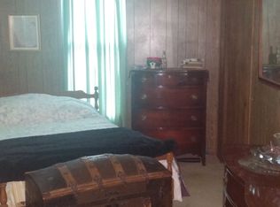 622 S Main St, Virginia, IL 62691