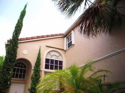 227 NW 152nd Ave, Pembroke Pines, FL, 33028