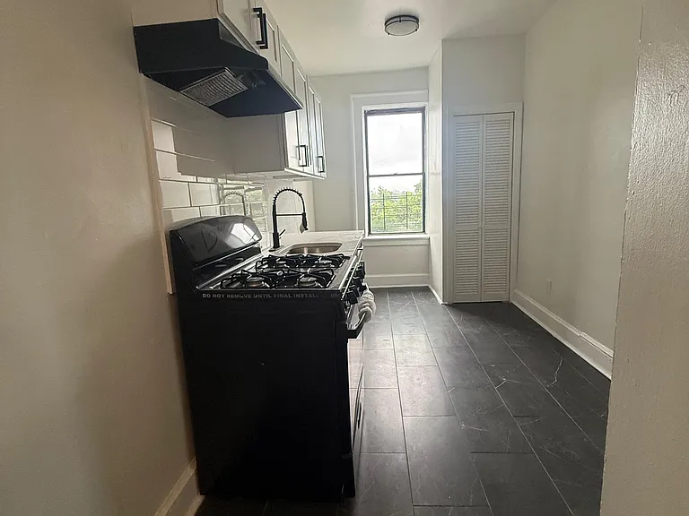 1000 S Orange Ave #503 — Photo 3