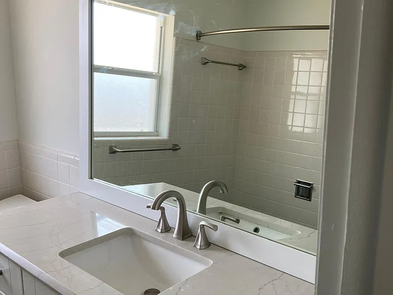 5242 Seagull Ct — Photo 12