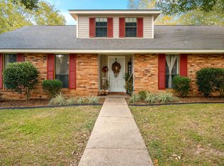 103 Wellington Cir, Hattiesburg, MS 39402