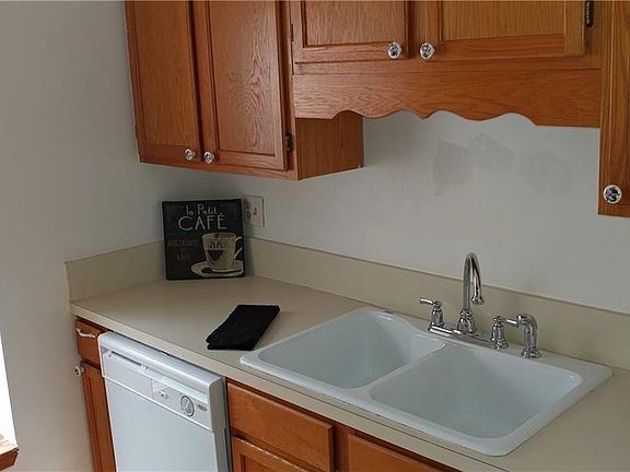 5th image of 305 Mar Don Hills Ct
