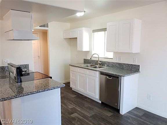 3rd image of 5185 Gray Ln #K