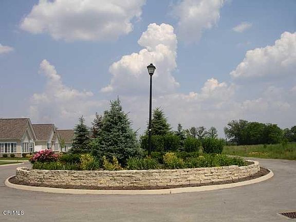 3rd image of 4832 Ashleigh Dr