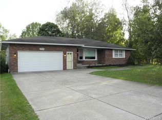 1019 Seneca Creek Rd, Buffalo, NY 14224