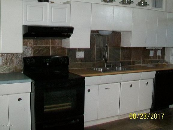 2nd image of 126 W Webb Dr