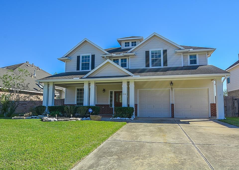 1st image of 1510 Summer Forest Dr