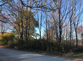 High Point St, Carbondale, PA 18407