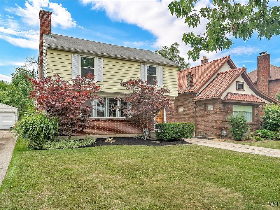 1st image of 46 Endicott Dr