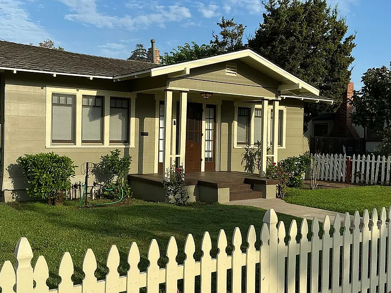 233 E La Veta 492 S — Photo 29
