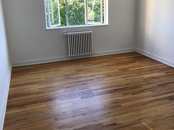 3rd image of 1800 Taylor Ave N APT 408