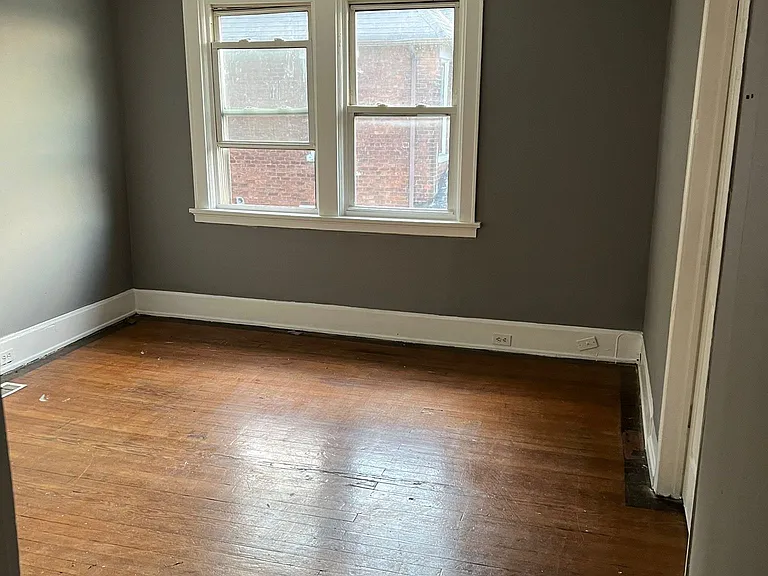 1909 Fairmount Ave — Photo 12