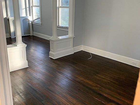 3rd image of 76 Masten Ave