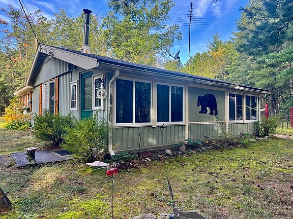 4th image of 1252 Deeter Rd